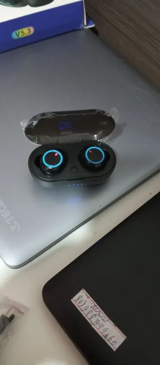 Fone de ouvido bluetooth novo