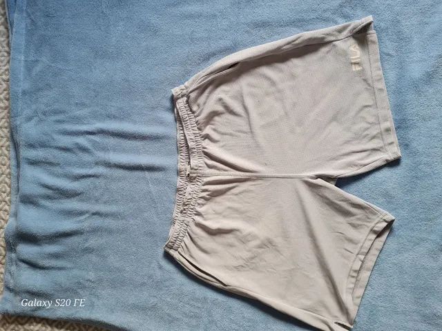 Bermuda fila 