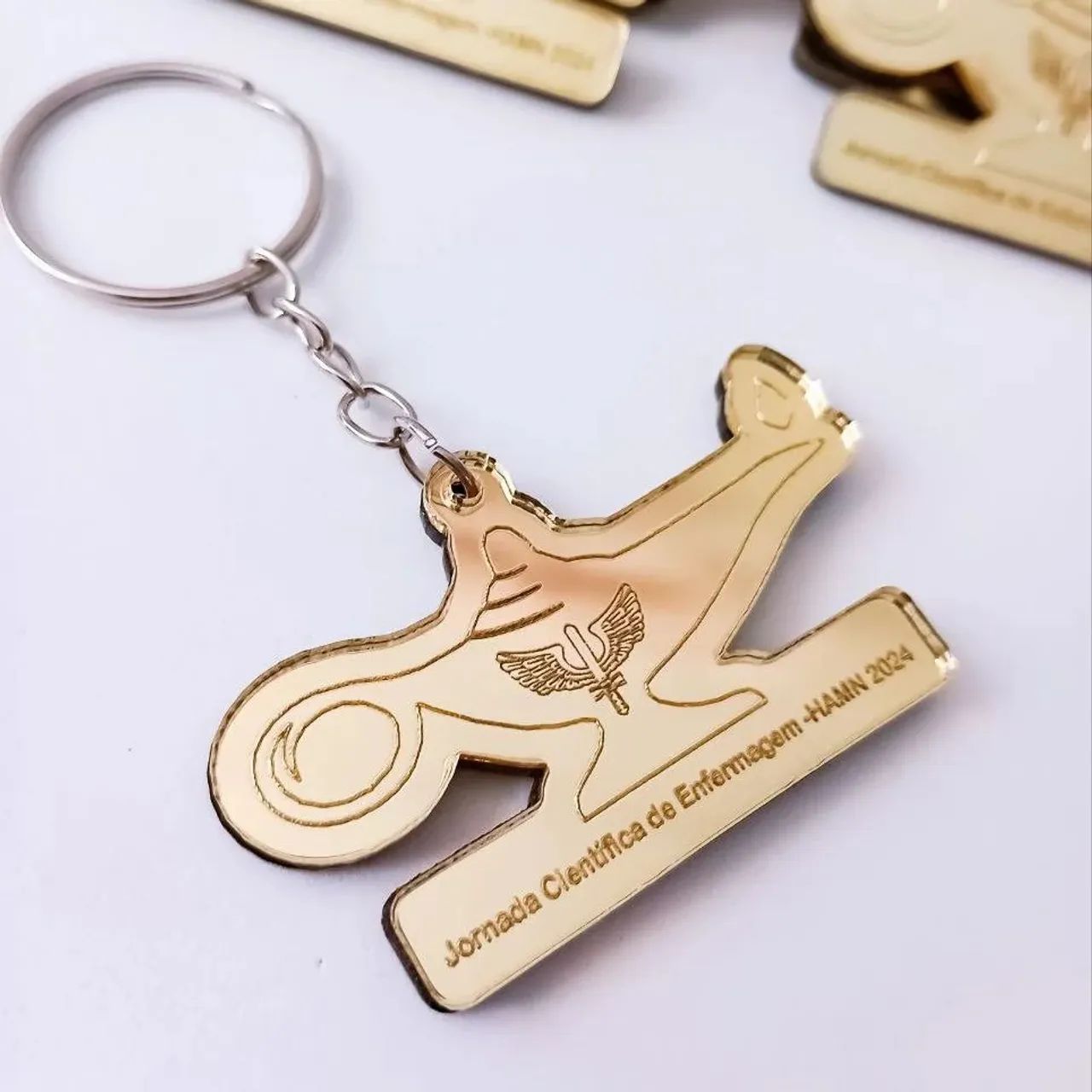 Chaveiros em acrílico personalizados
