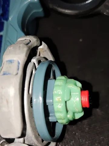 Vendo Beyblade Ray Striker  - Foto 3