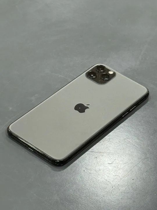 Iphone 11 Pro Max 256gb - R$2990,00 ou em até 12x no cartão  - Foto 3