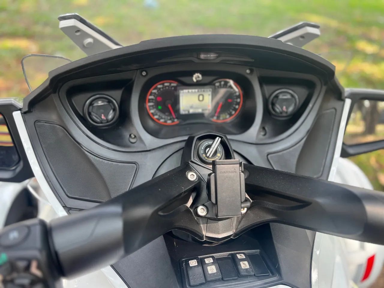 BRP CAN AM SPYDER RT LIMITED 2014 MOTOR 1330 CC 6 MARCHAS  - Foto 13