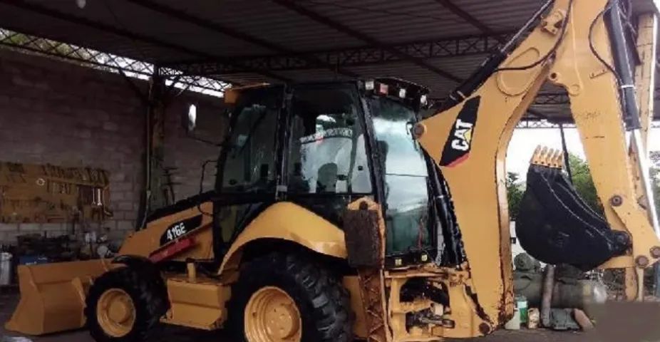 Retroescavadeira Caterpillar 416 2016 - Foto 4