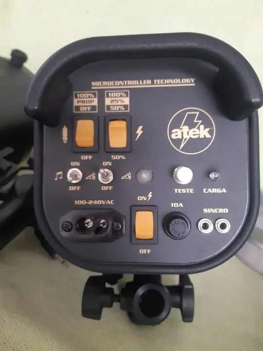 Flash Atek 160 plus 