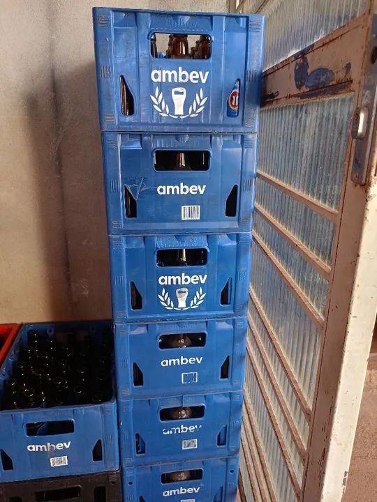 Engradados de cerveja profissa e coca retornável  - Foto 3