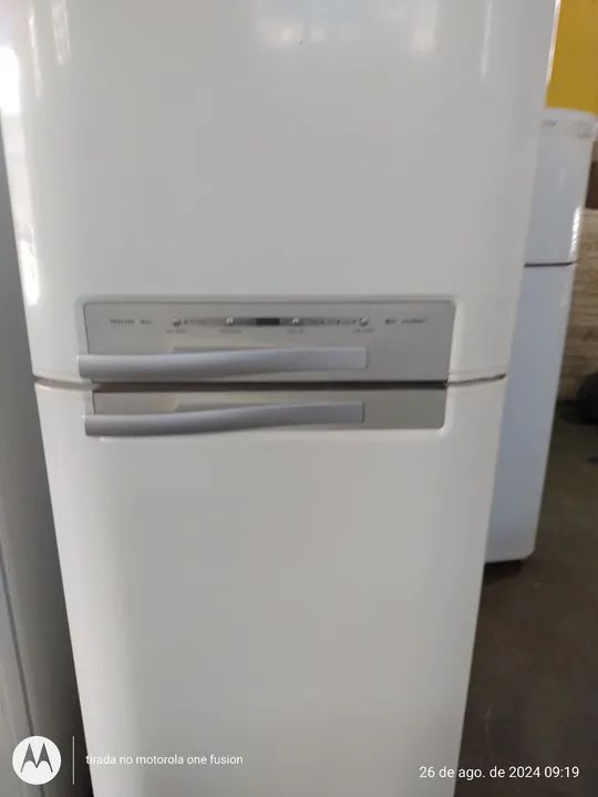 REFRIGERADOR ELECTROLUX DF 46 220V