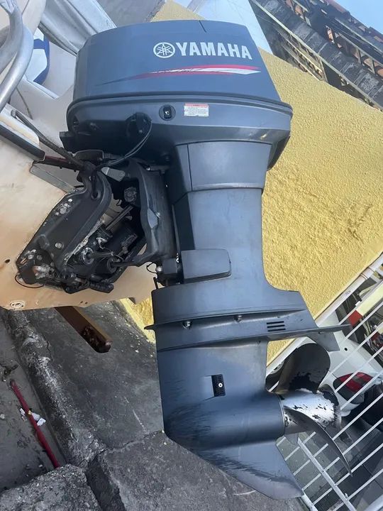 Lancha marca baleoo, motor 90 com 40 hrs, 8+1 - Foto 9