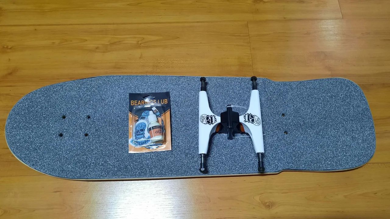 Shape element e trucks Thor skateboard 