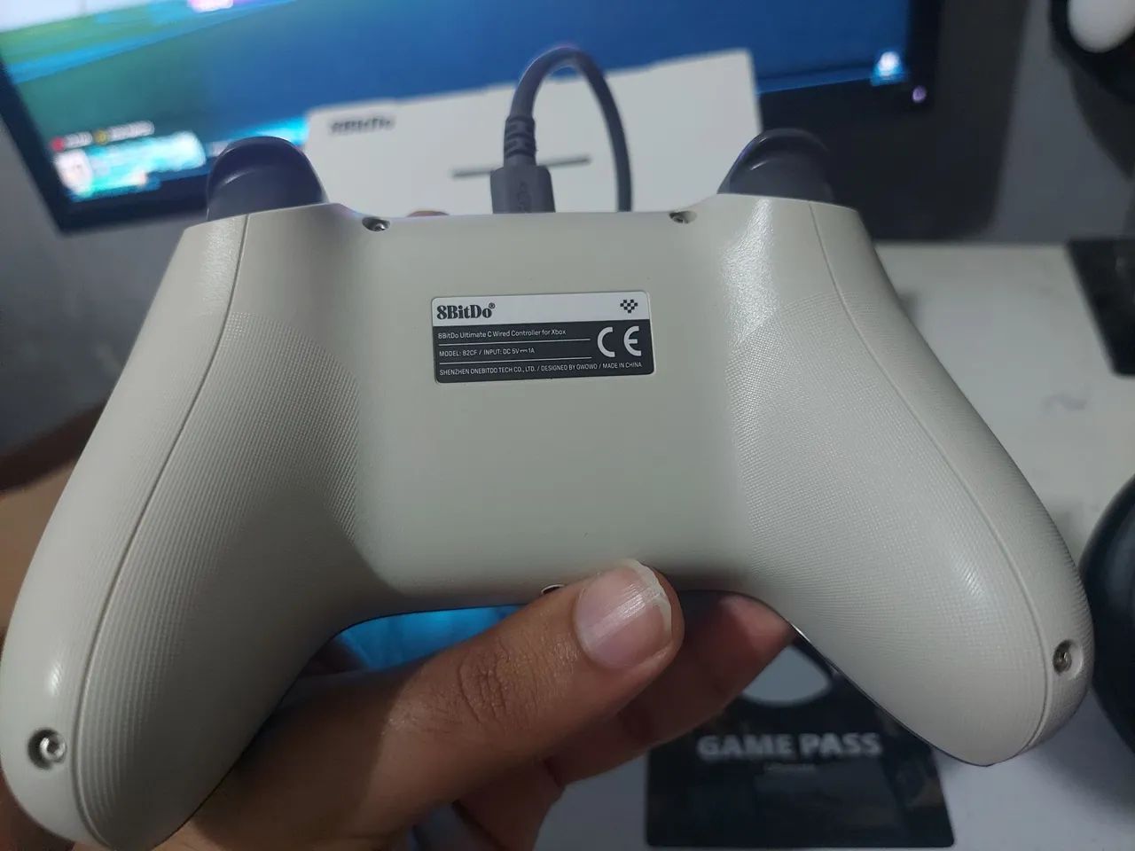 Controle 8BitDo Ultimate C Wired para Xbox - Foto 3