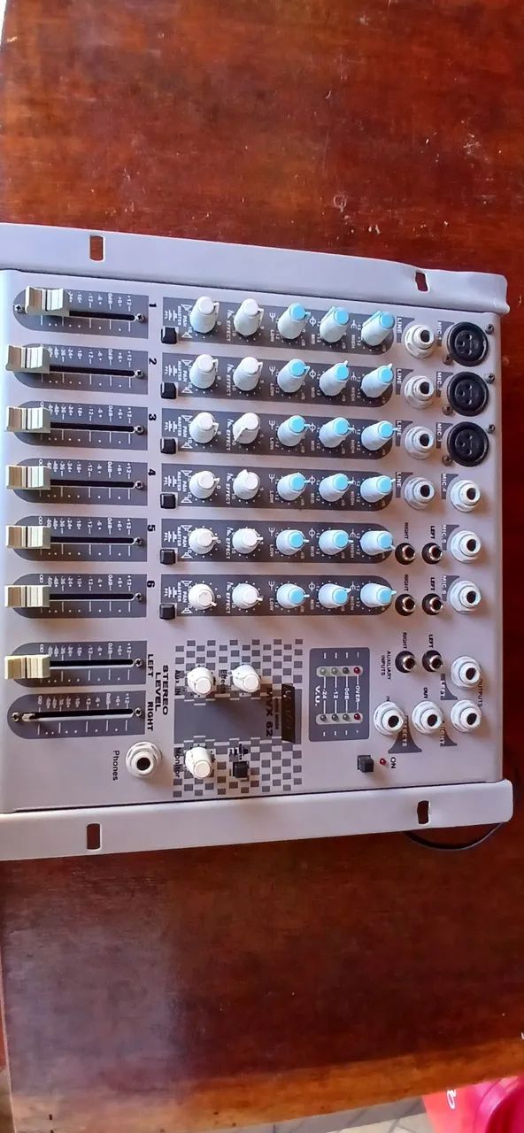 Mesa de Som 6 Canais MX 62 - Foto 3