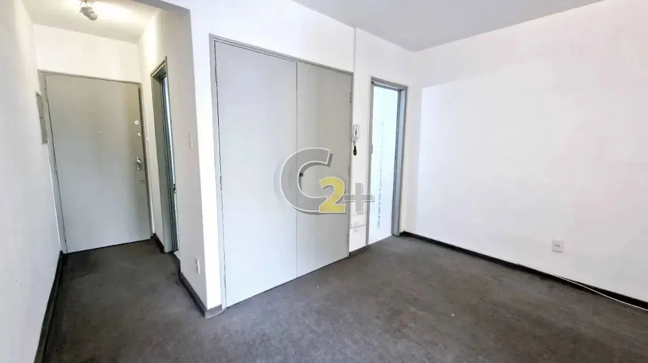 Studio a venda na Santa Cecilia 1 quarto sem vaga