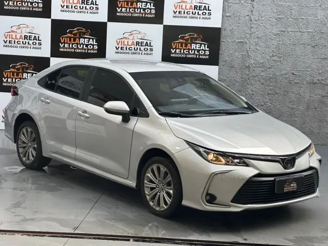 Corolla XEI 2.0 2023 Automático (Bancos de couro + multimidia + Muito novo)