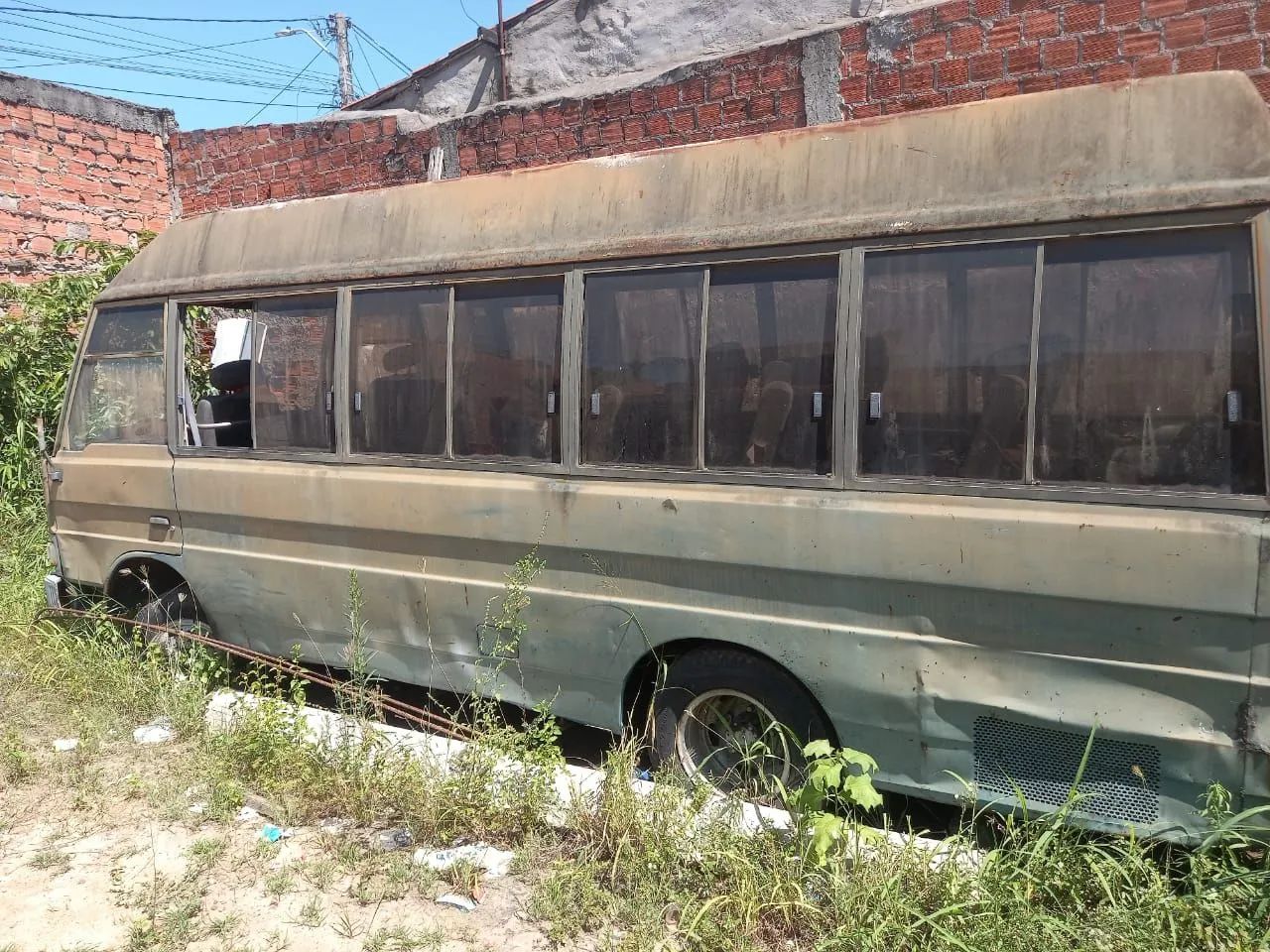 Microônibus IMP ÁSIA AM 825 T Motor Diesel 6 Cilindros Original 