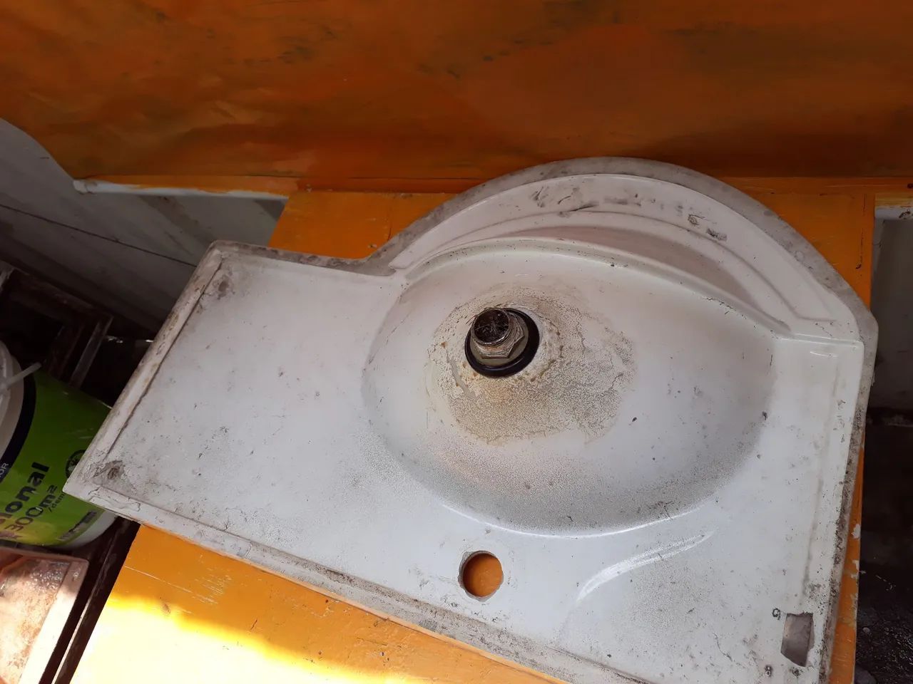 Pia branco de resina para banheiro! - Foto 2