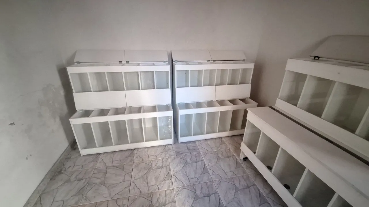 Ganeleiro para casa de ração
