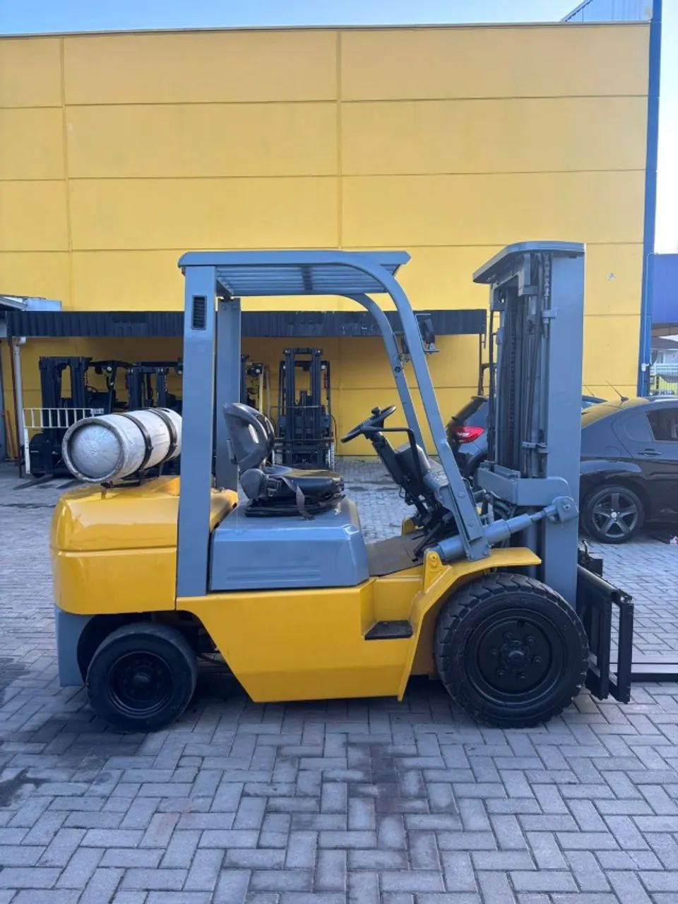 Empilhadeira GLP CHL ano 2015 - Foto 3