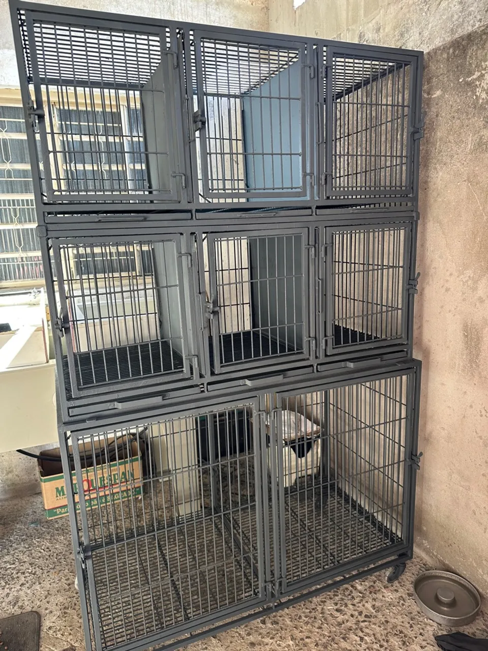 Gaiola de metal super reforçada para petshop ou canis!