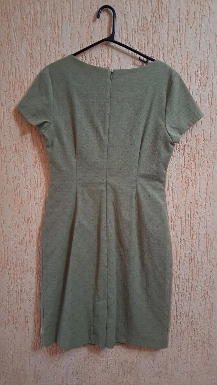 Vestido bege elegante - Foto 5