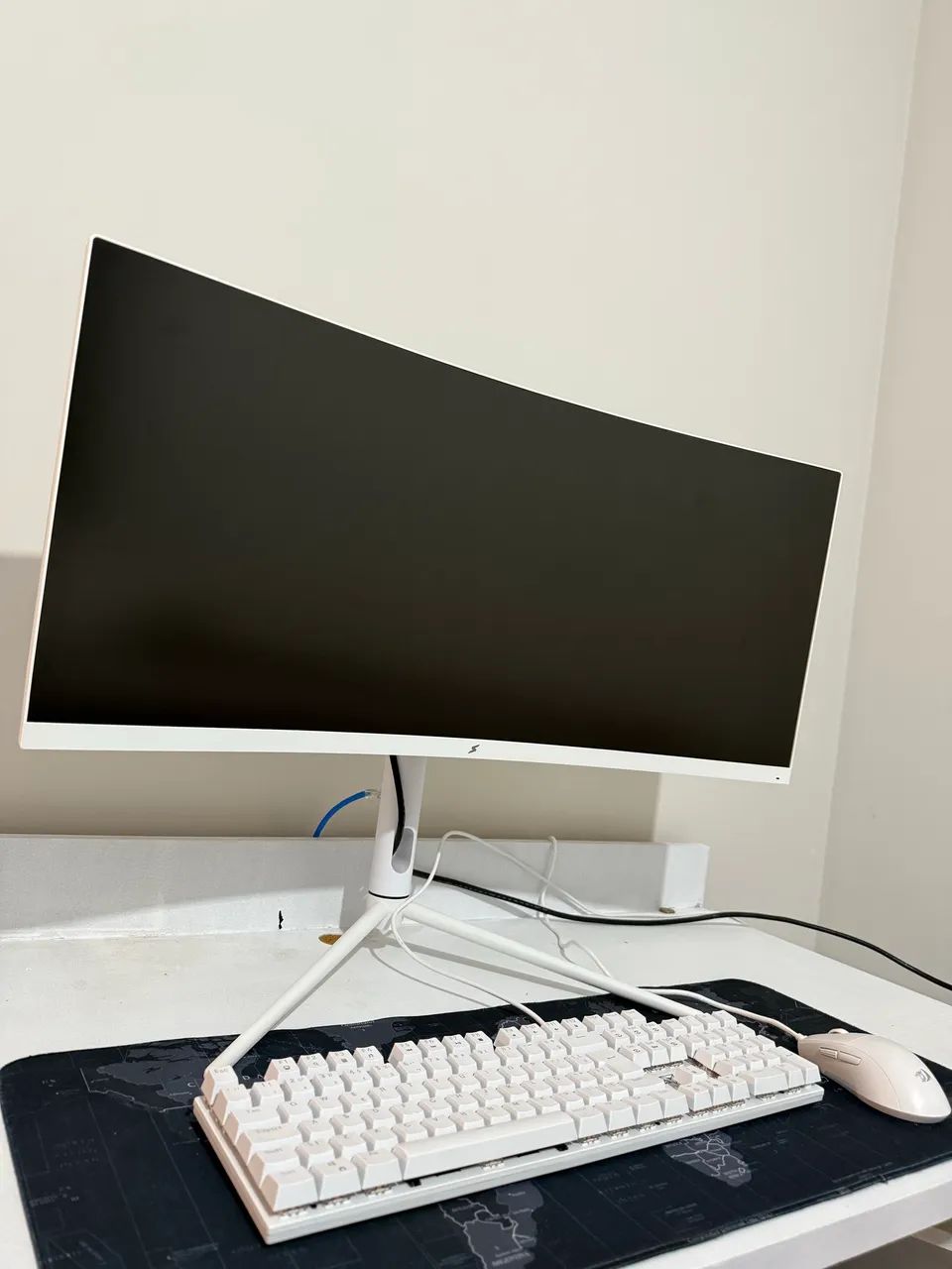 Monitor, teclado e mouse 64291874439683120