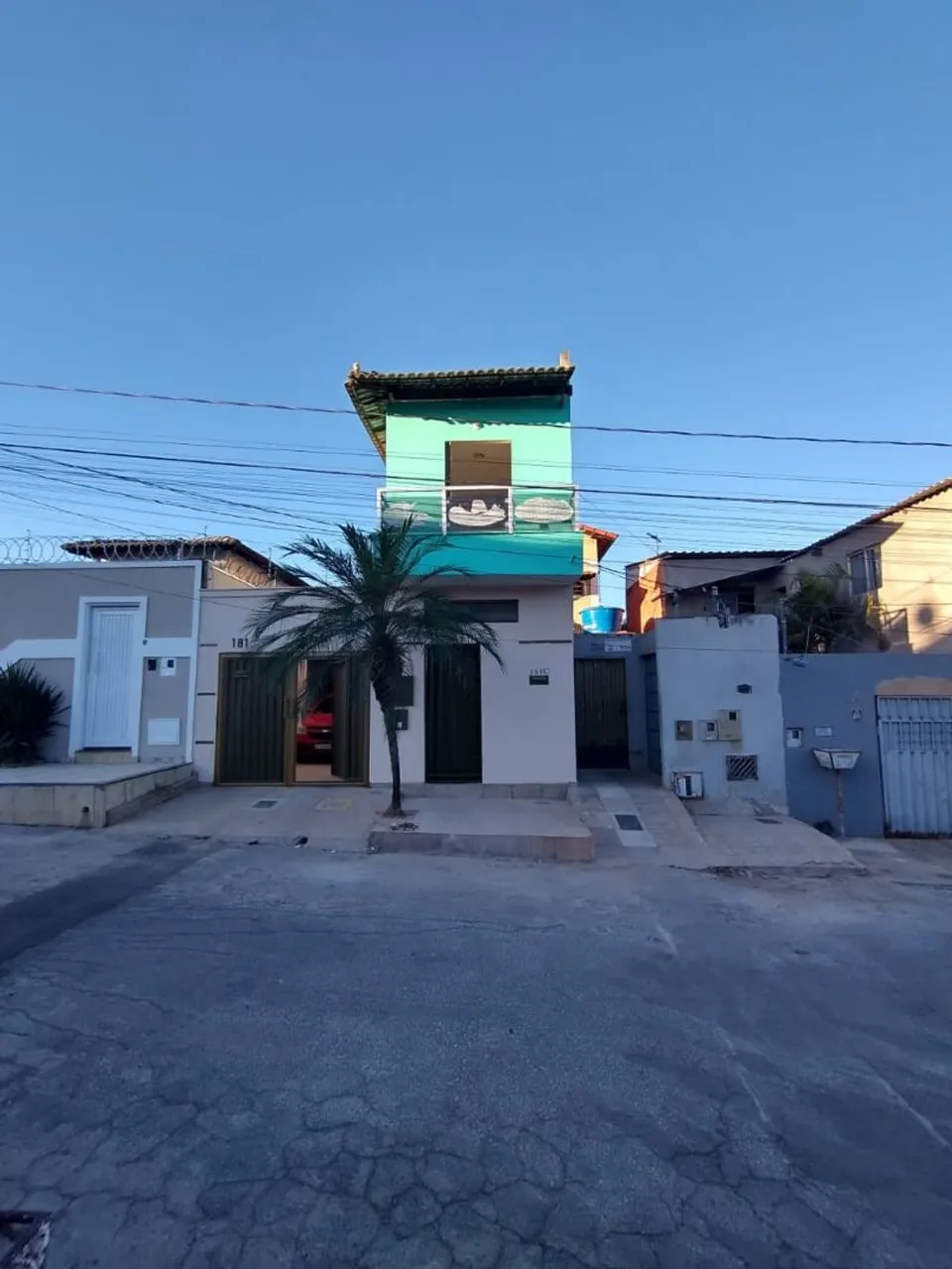 Alugo apartamento