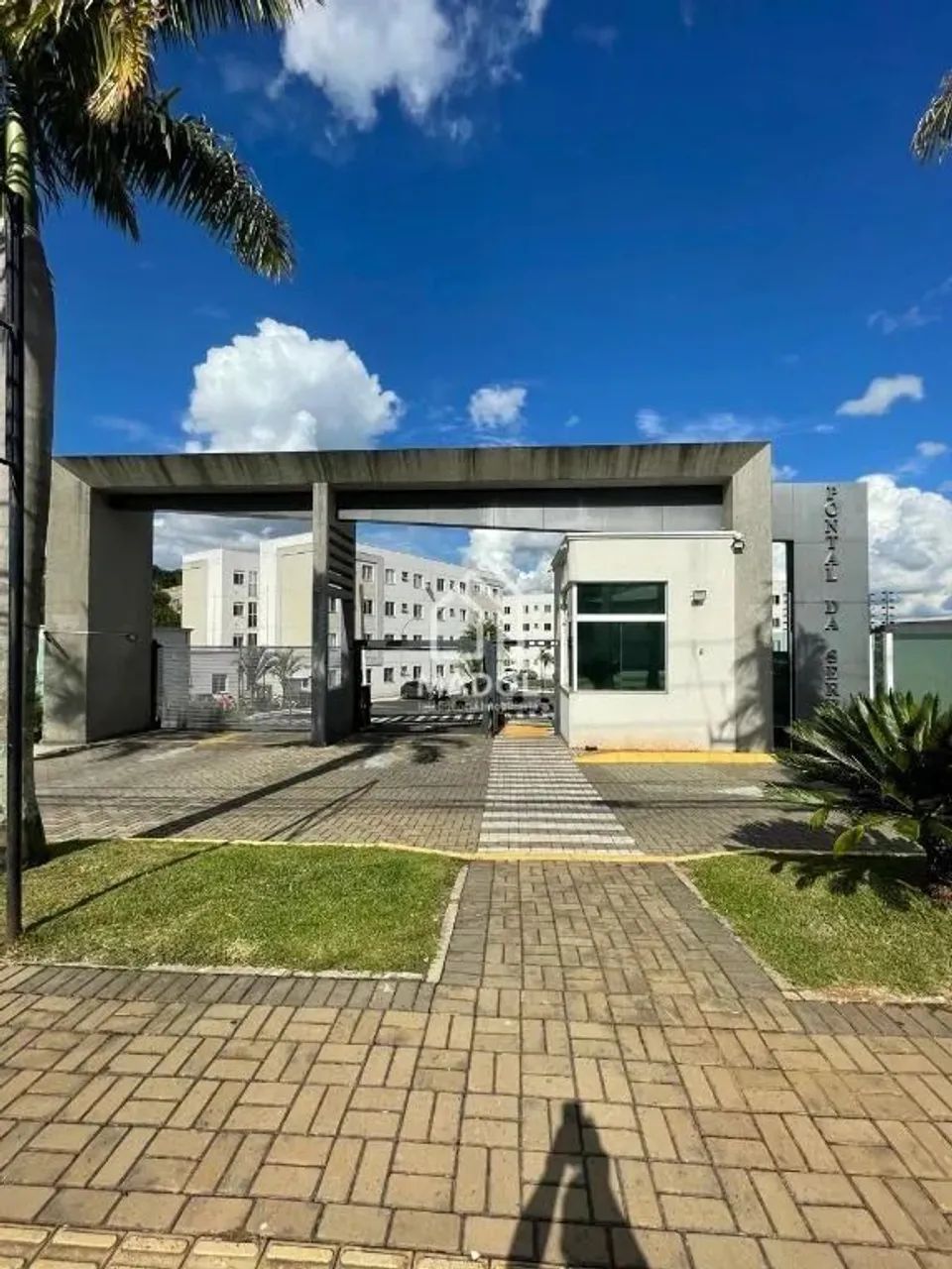 Apartamento para Locação ou Venda em Olarias, Ponta Grossa - PR