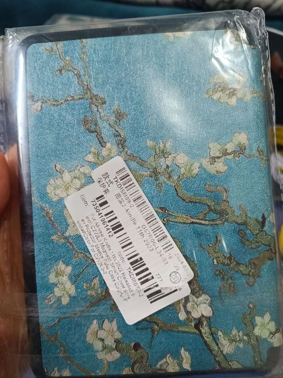 Capa Kindle 11° geração - Flor de amendoeira Van Gogh  - Foto 2