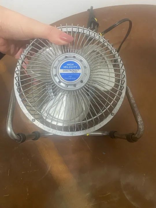 Ventilador de Mesa 5 Pás - Alta Velocidade - Foto 3