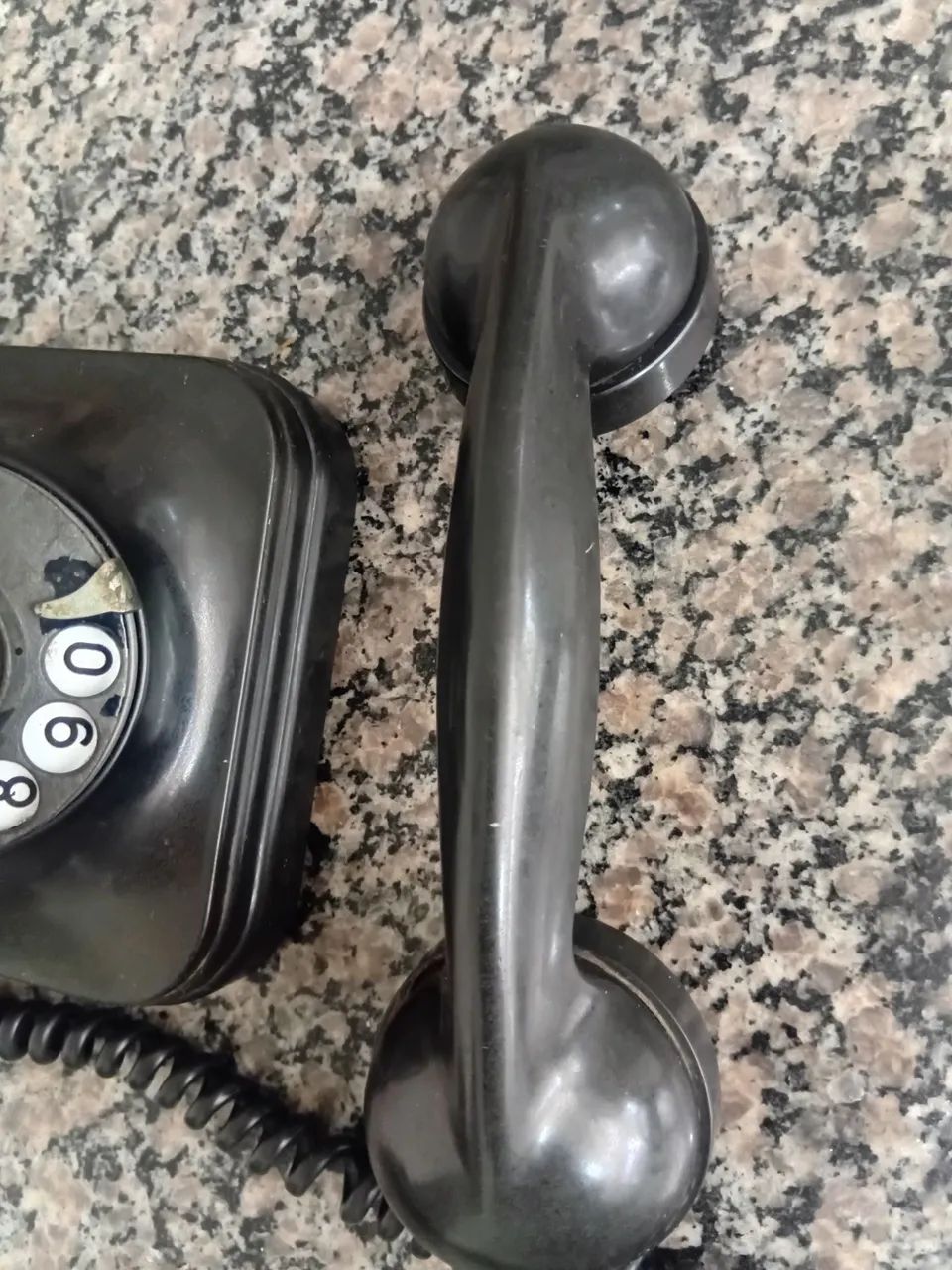 Telefone antigo de baquelite. - Foto 3
