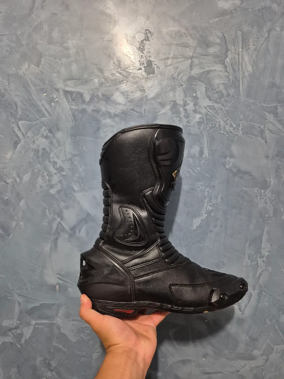 BOTA X11 COURO 42- IMPECÁVEL 