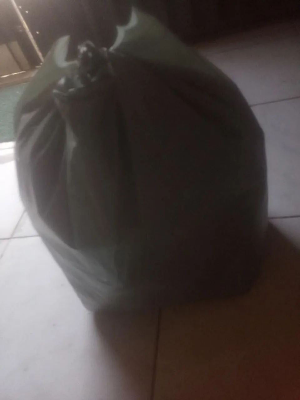 roupa en boa condições 