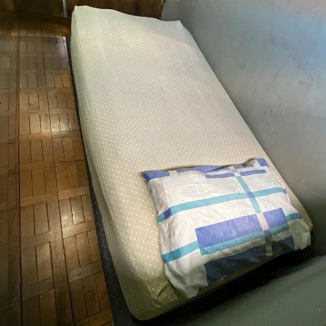 Cama Box Solteiro com Colchão - Ótimo Estado! - Foto 3
