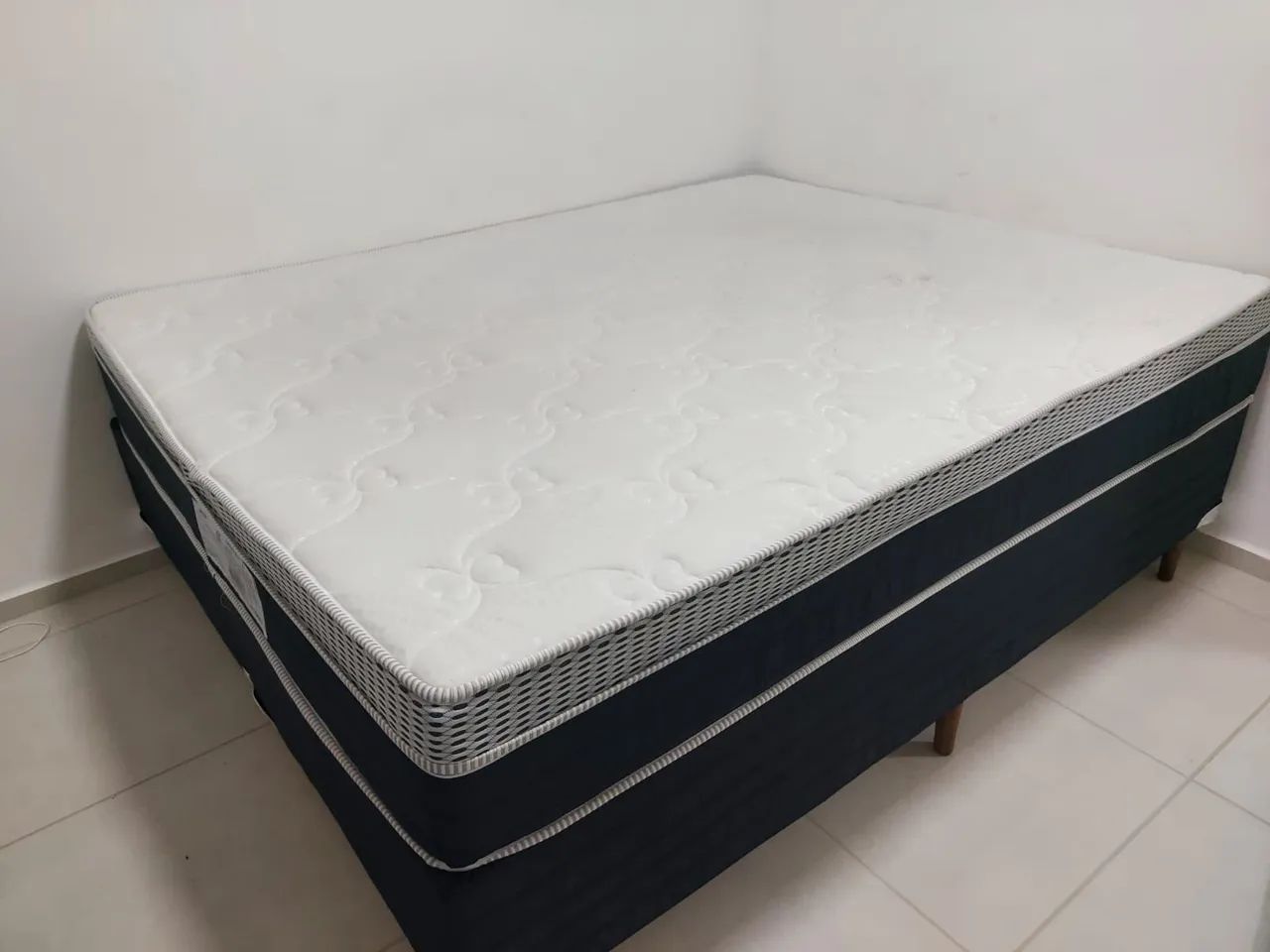 Bed64739790763906120