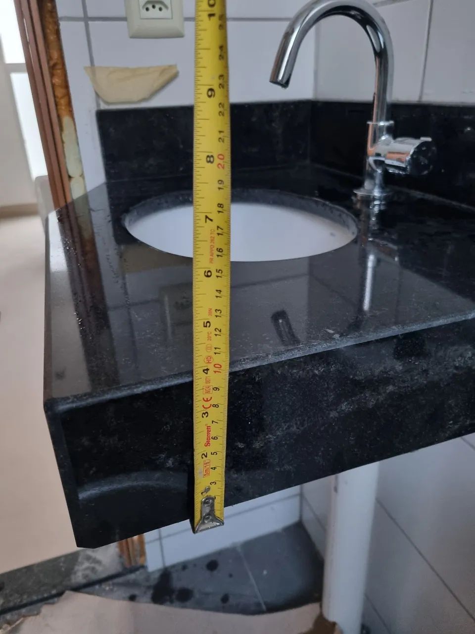 Granite countertop sink with porcelain basin, Docol faucet.64717753468547124