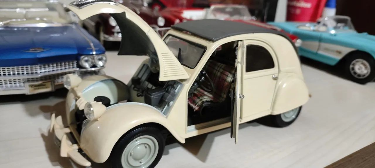 Citroen 2 CV - 1952 Maisto 1:18 - Foto 3