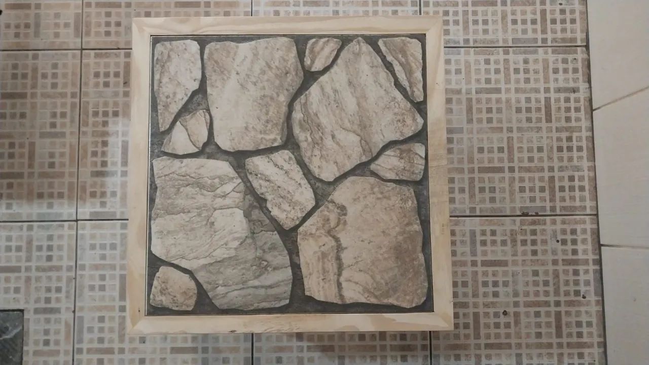 Banquinho tampa de azulejo  - Foto 3