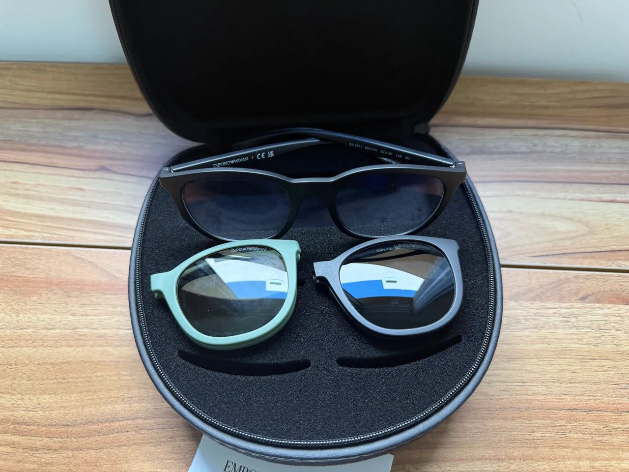 Oculos Emporio Armani - Linha Clip On - Foto 3