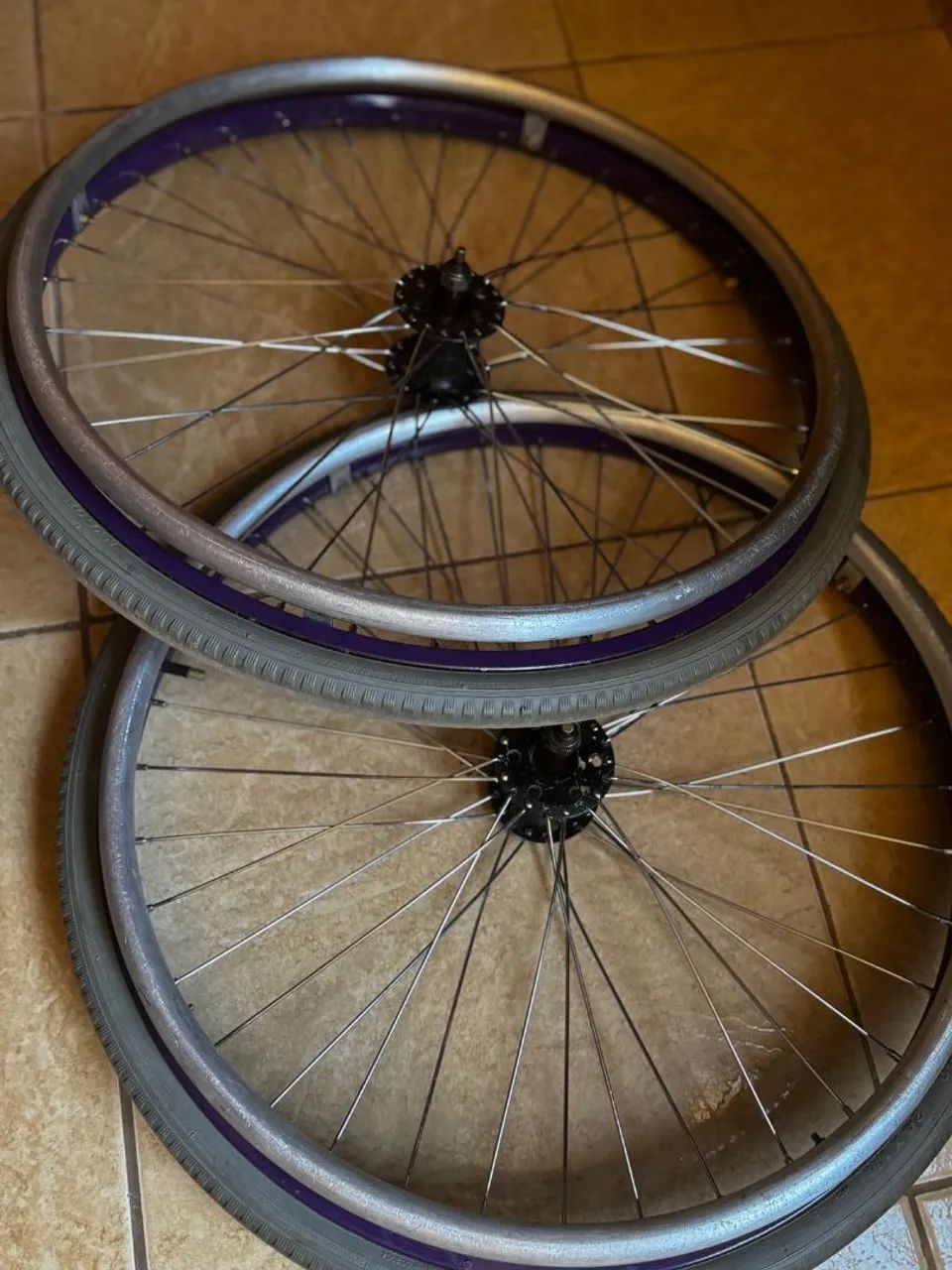 Cadeira de rodas leve - Foto 6