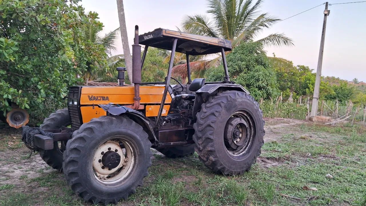 Trator Valtra *97 Naiara - Foto 2
