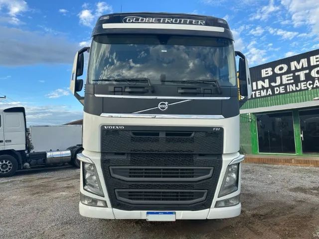 Volvo FH 540 6x4 Globetrotter i-Shift ano 2020 - Foto 2