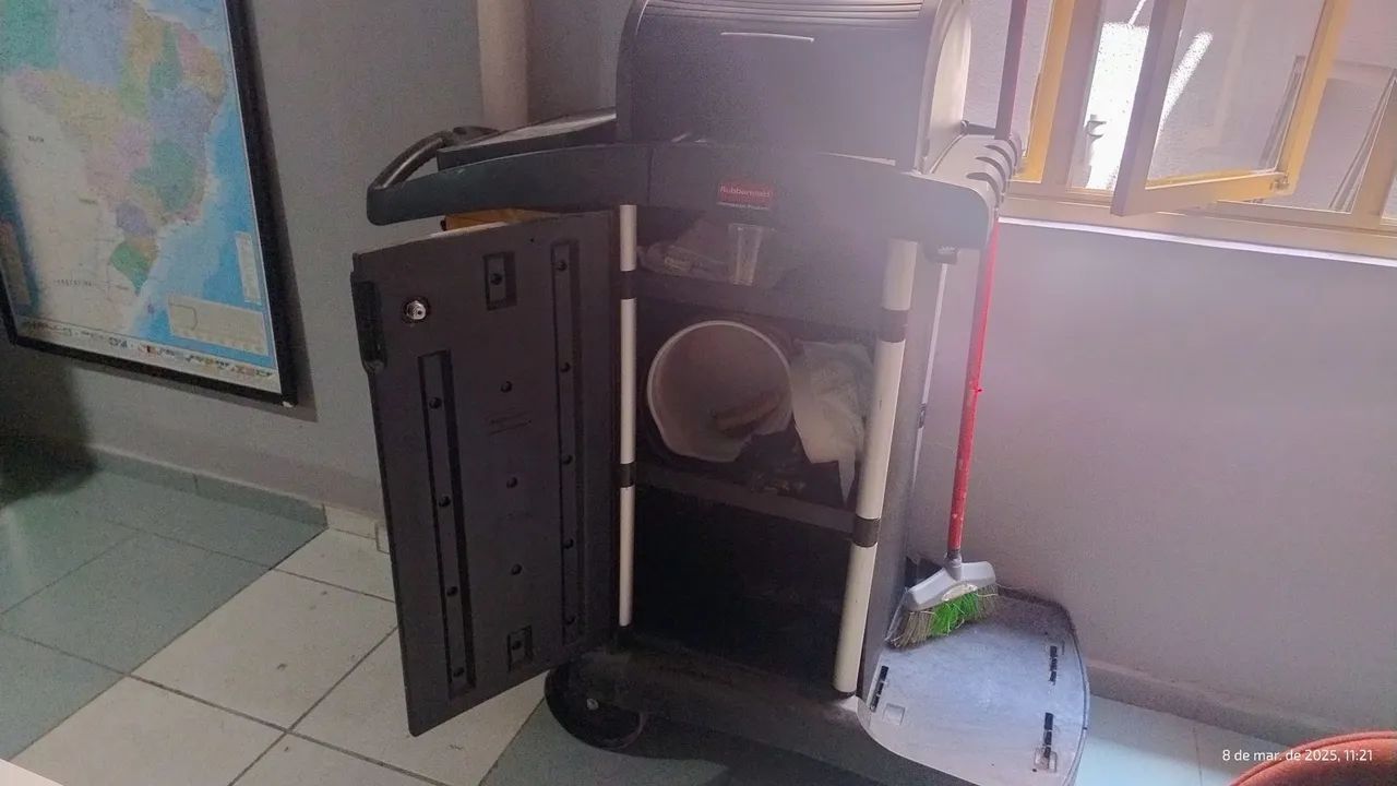Carrinho de limpeza - Ideal para empresas! - Foto 3