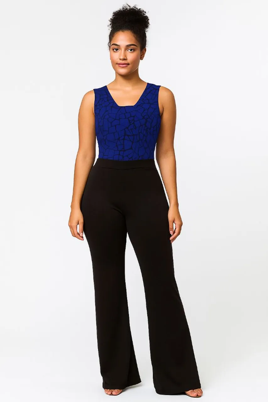 Macacão Feminino Azul com Calça Preta Elegante