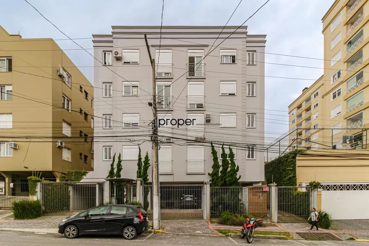 Apartamento semi mobiliado para alugar no Centro - Pelotas/RS