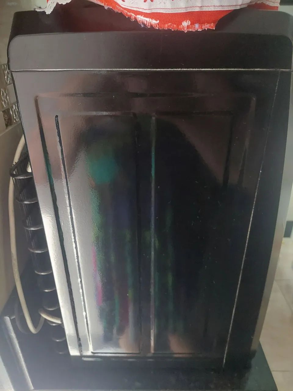 Bebedouro Mondial, cor preto 220 watts  - Foto 3