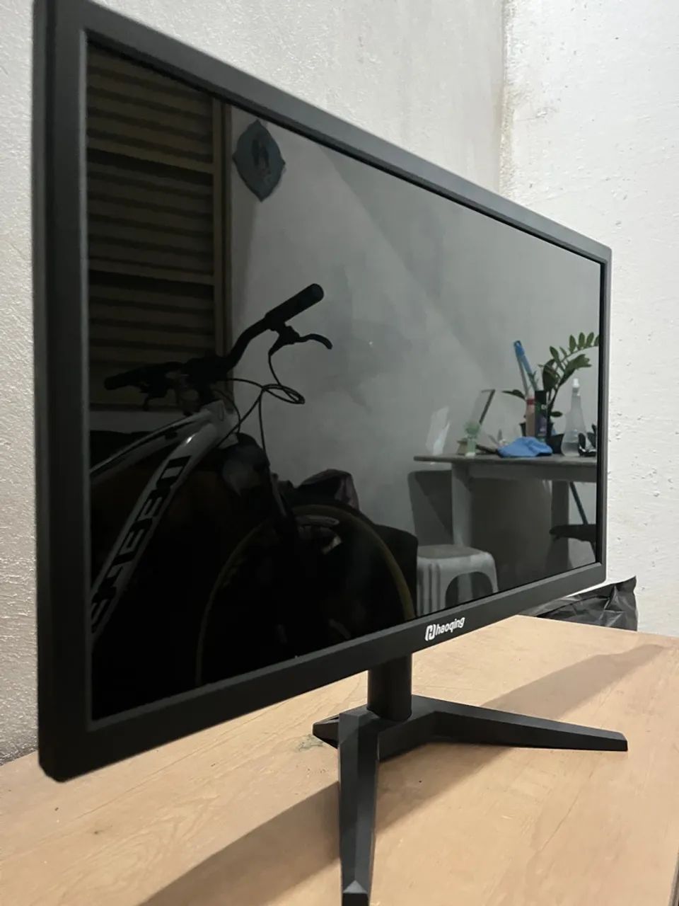 Monitor Haoqing 20 polegadas - NÃO VENDO POR MENOS DE 300 - Foto 5