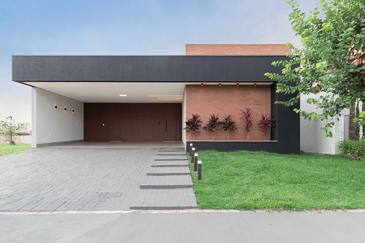 Casa Nova 3 suites, piscina aquecida, alto padrão Cyrela 1 Uberaba MG