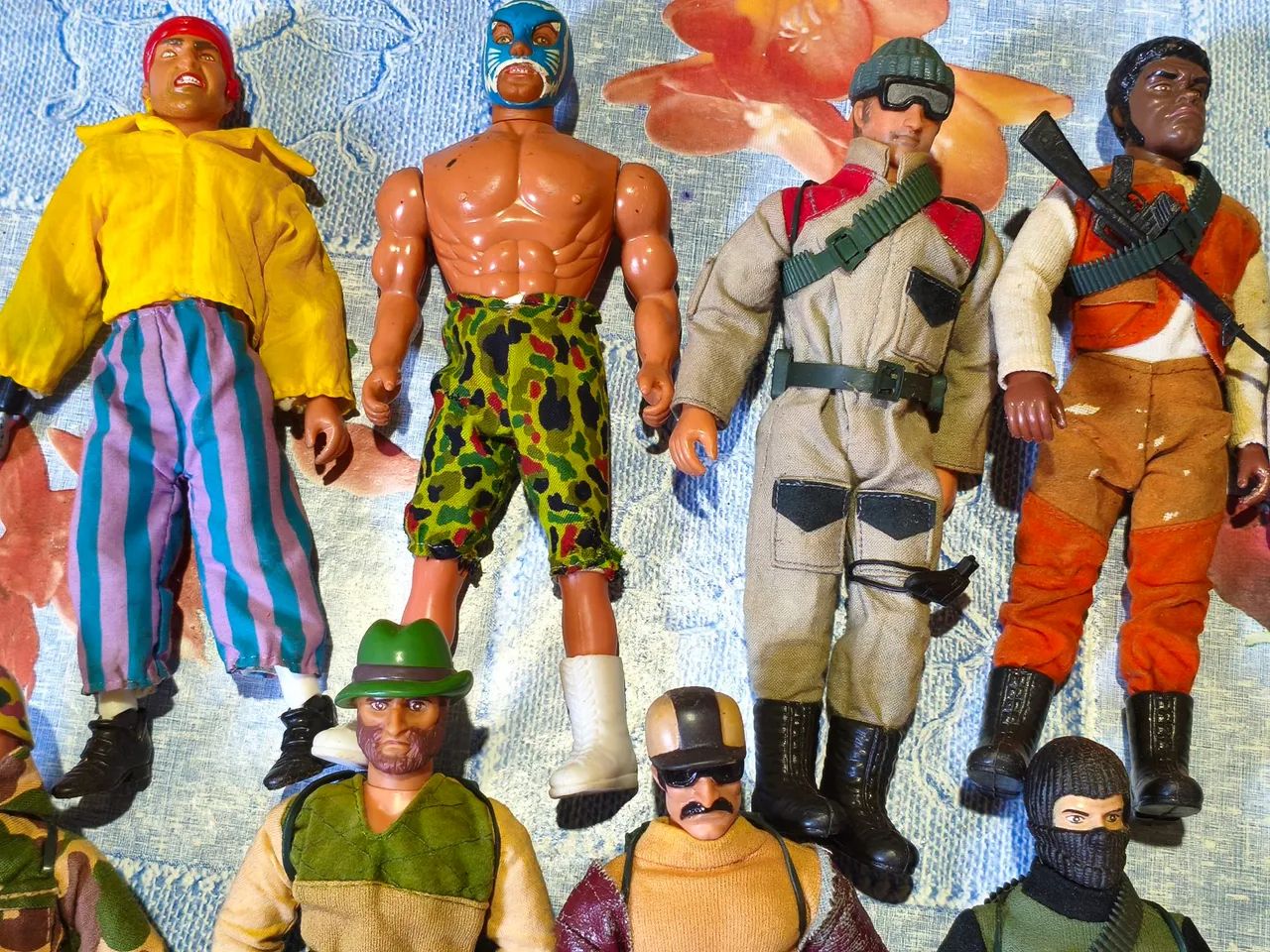 Coleção bonecos gi Joe Falcon com roupas e acessórios  - Foto 4