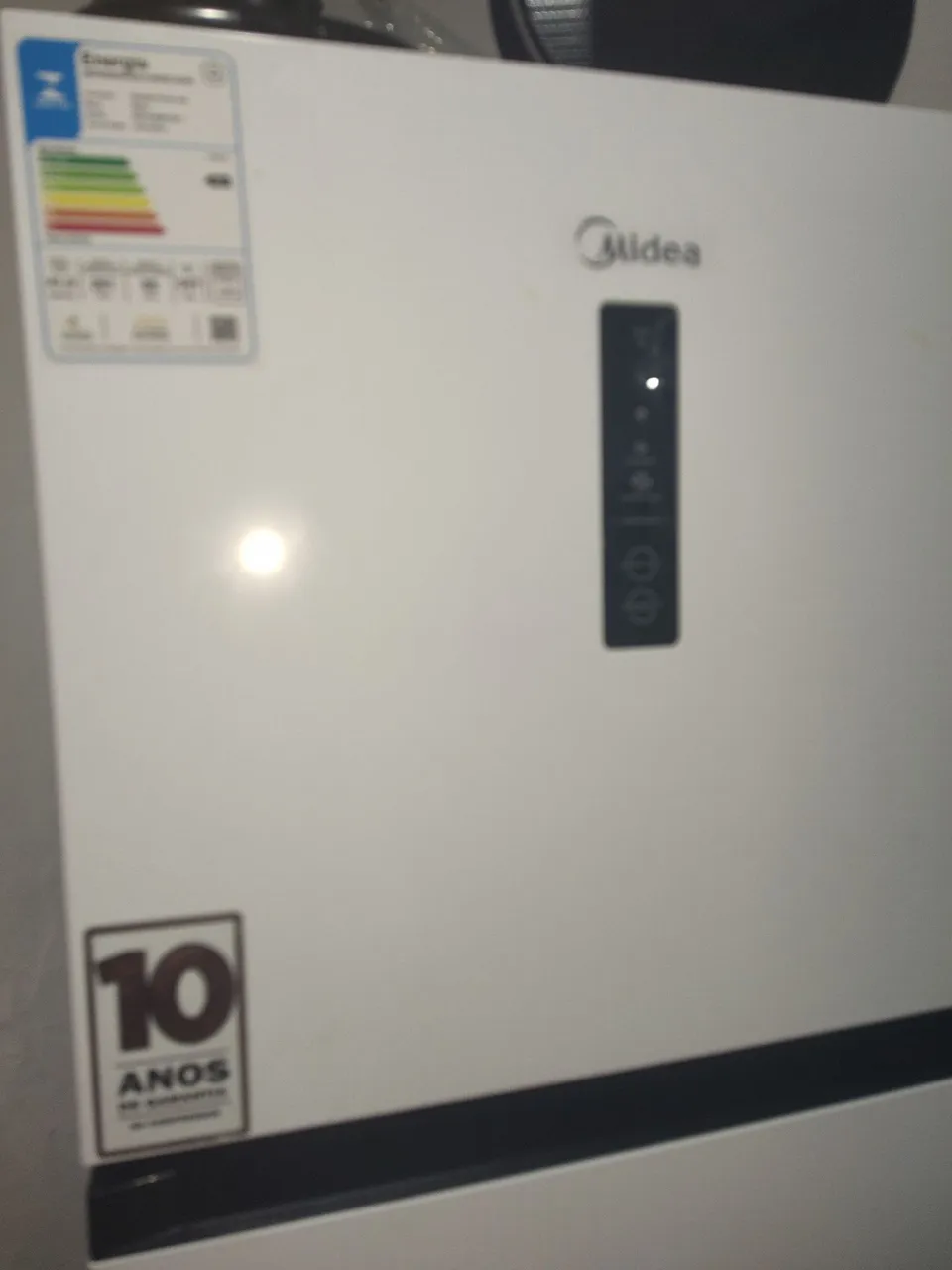 Geladeira Midea