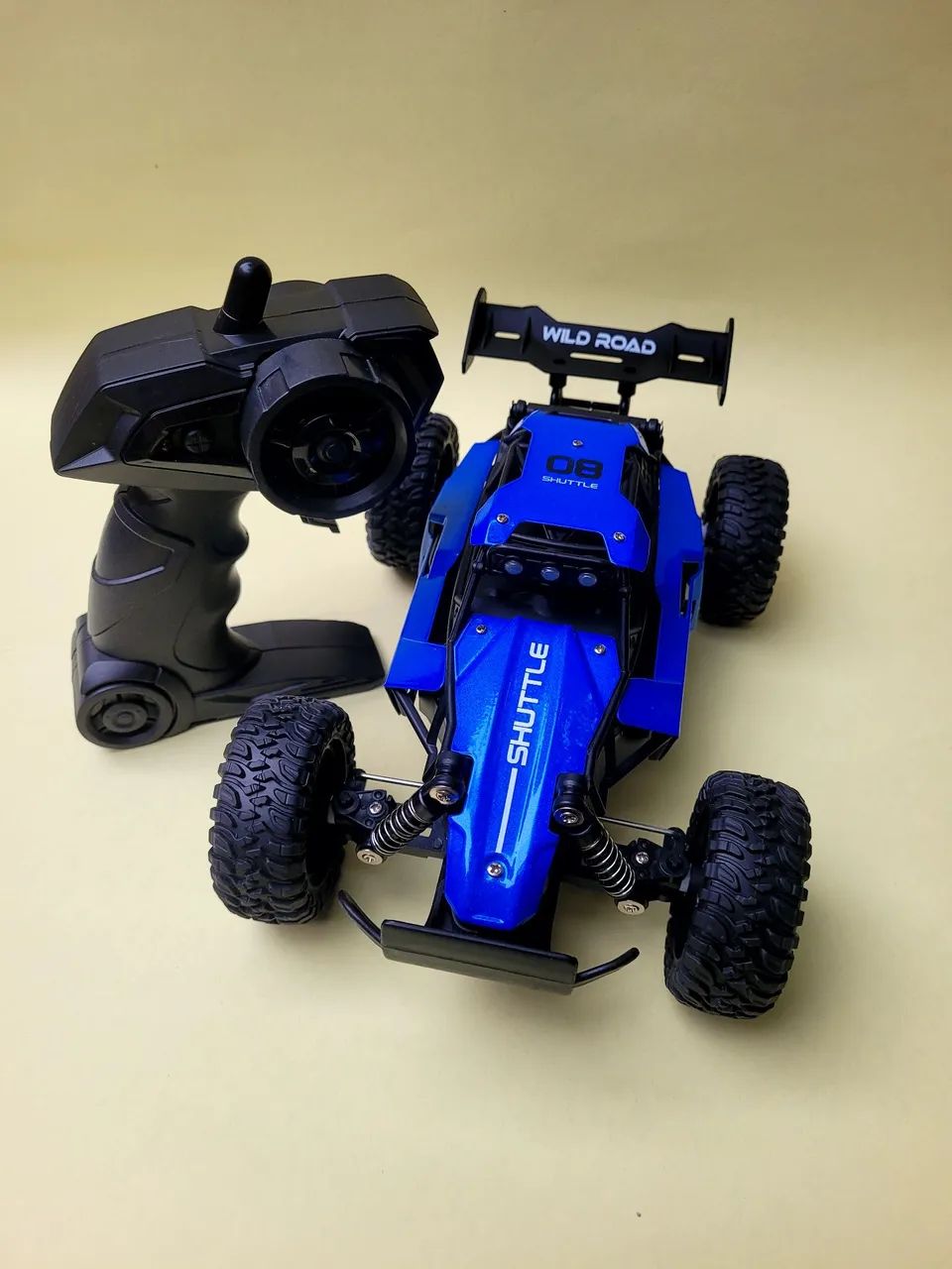 Carrinho de controle off road  - Foto 3