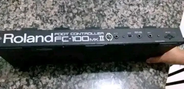 Roland FC-100 MkII Pedal de Controle
