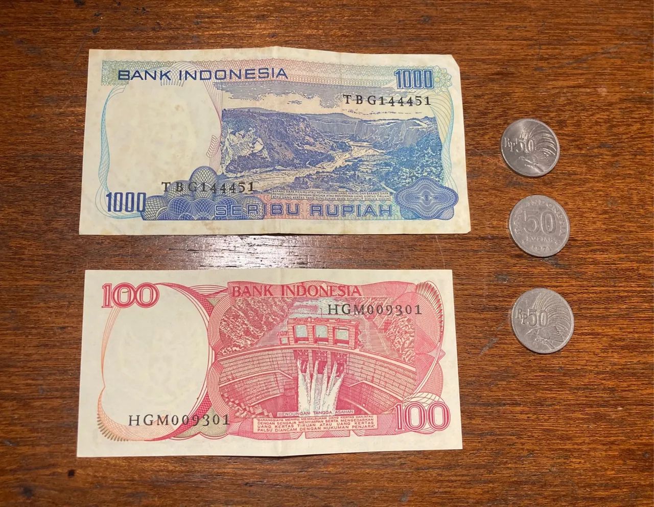 Coleção de Cédulas e Moedas Antigas da Asia  - Foto 3